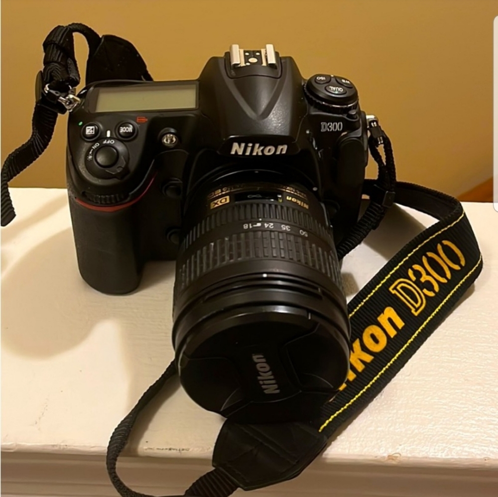 Nikon Digital Camera